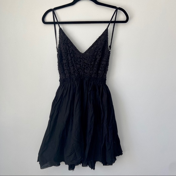 Last chance to buy! RAGA Black Open-Back Crochet Bodice Mini Dress - Picture 5 of 14